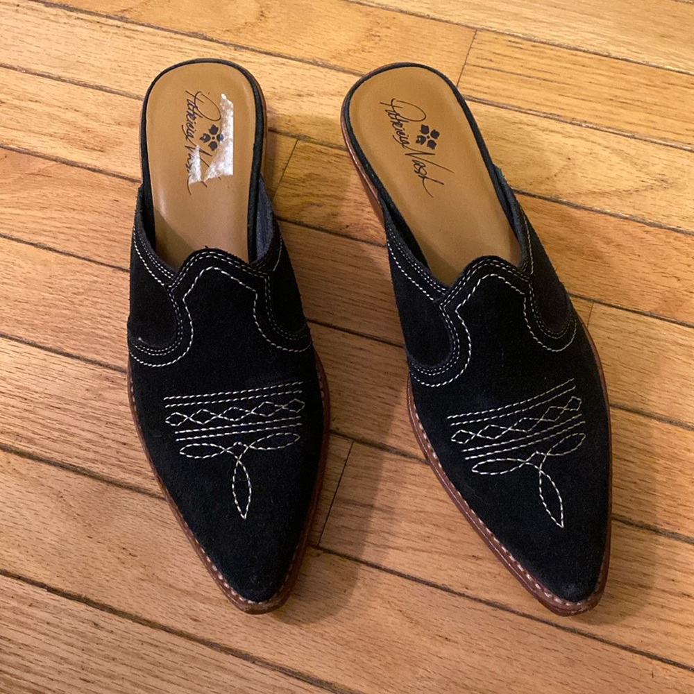 Patricia Nash Western Mules